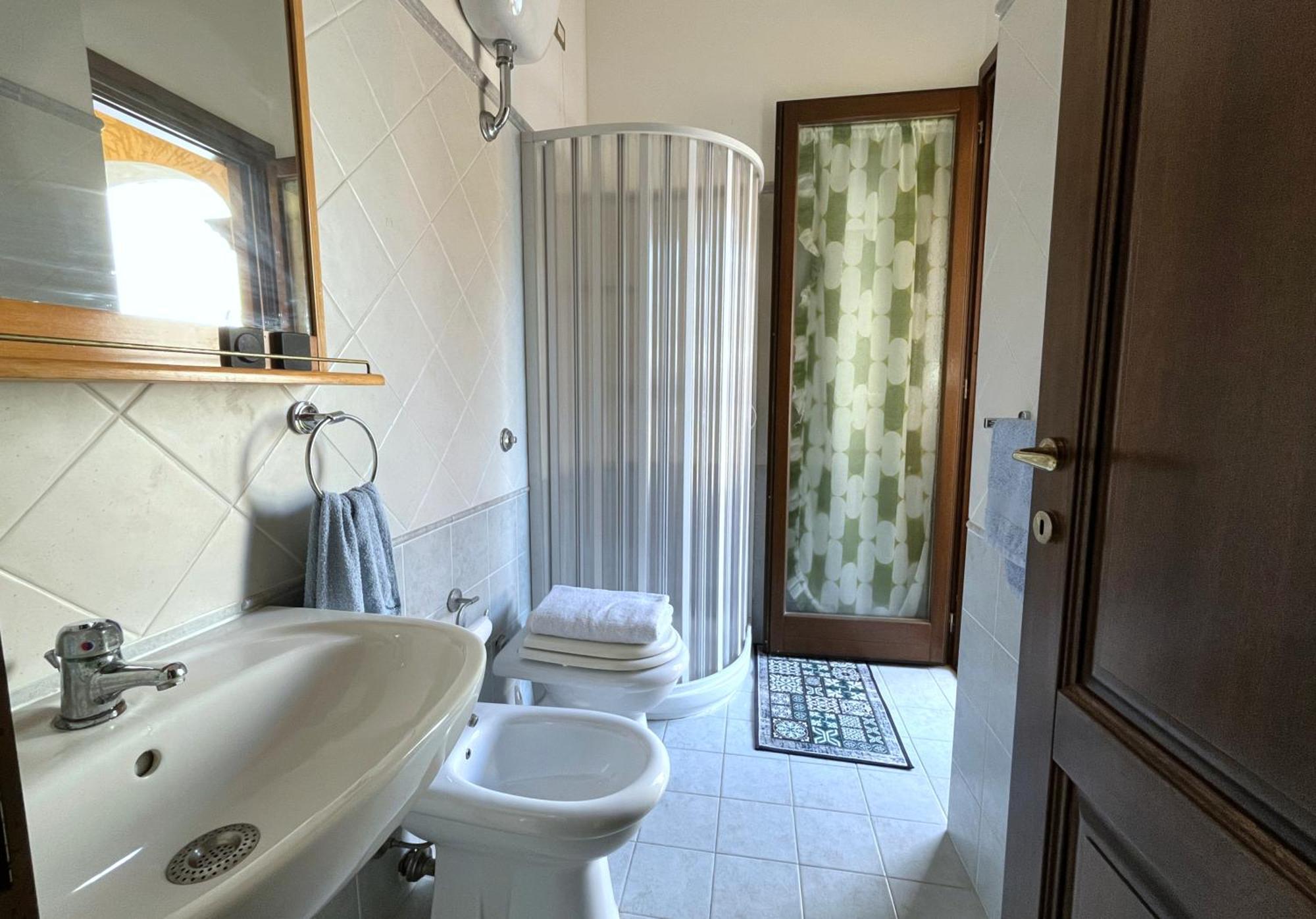 Appartamento Vacanze A 2 Piani Càbras Esterno foto